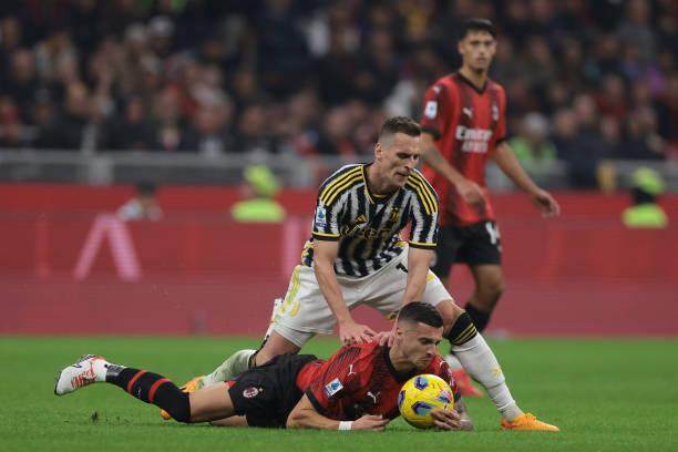 1698021490397045711.jpg 1750919885-612x612.jpg