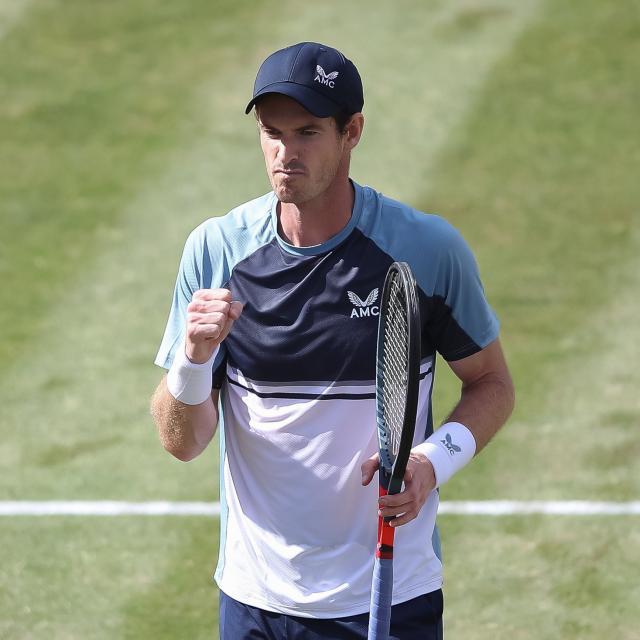 开云官网-老友相见场面却不和谐 穆雷六年后再进草地决赛