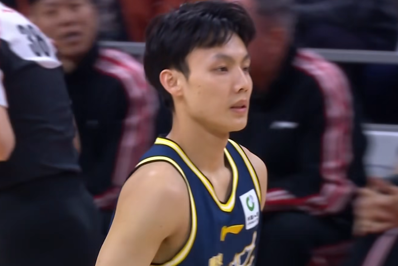 开云官网-宏远速递!朱芳雨重要决定,杜锋获多年长约,徐昕国家队首秀亮眼